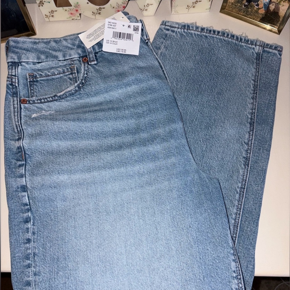 NWT American Eagle size 14 short curvy blue mom jeans